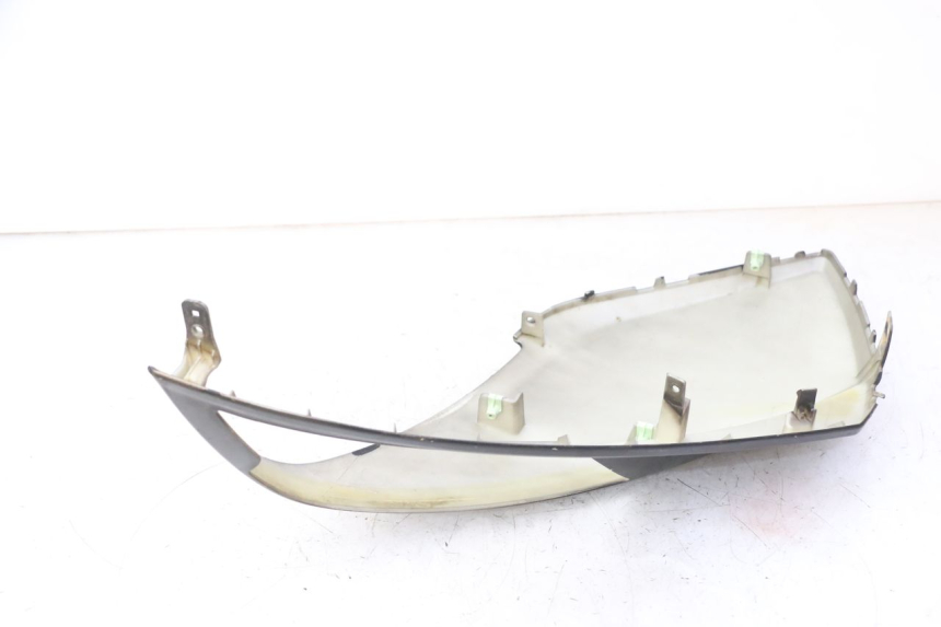 photo de FRONTVERKLEIDUNG LINKS PEUGEOT CITYSTAR 50 (2013 - 2017) - Alternative Perspektive