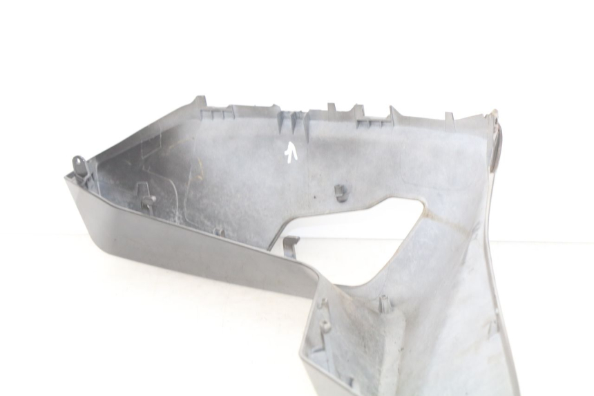 photo de FRONTVERKLEIDUNG LINKS RIDE CLASSIC 2T 50 (2014 - 2022) - Details der Befestigungspunkte