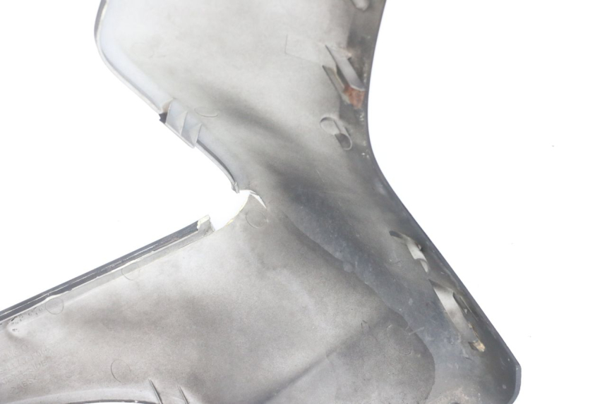 photo de Seitenverkleidung vorne links KYMCO DINK STREET ABS 125 (2011 - 2018) - Technische Nahaufnahme