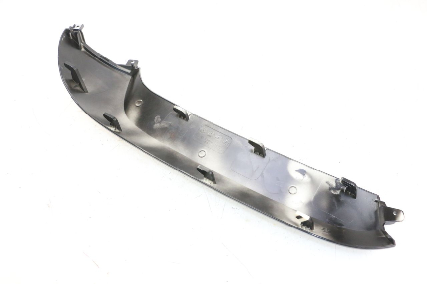 photo de FRONTVERKLEIDUNG LINKS SEGWAY NINEBOT E125S 1 (2022 - 2026) - Technische Nahaufnahme