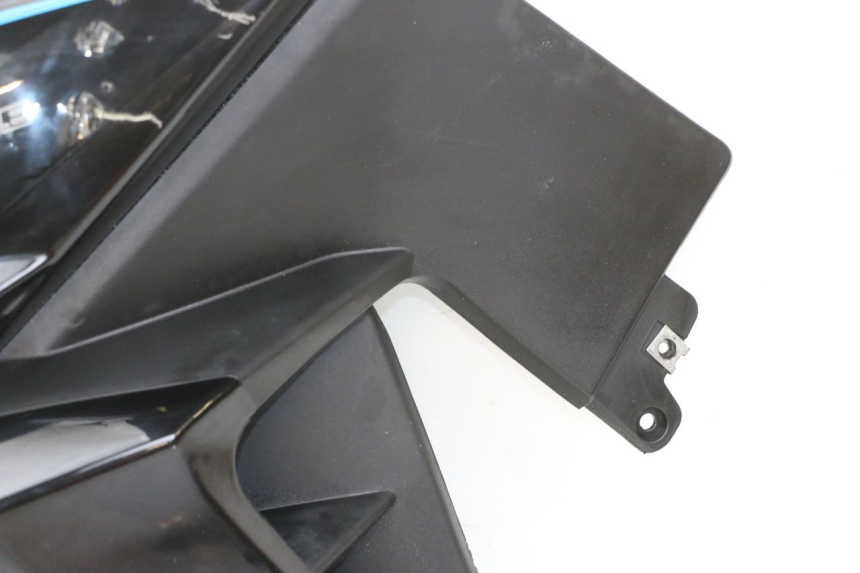 photo de FRONTVERKLEIDUNG LINKS EBROH BRAVO GLE 1 (2020 - 2024) - Hochauflösende Nahaufnahme