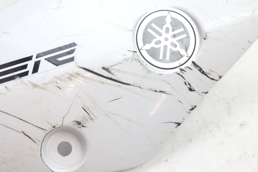 photo de FRONTVERKLEIDUNG LINKS YAMAHA FZ8 800 (2010 - 2016) - Zoom auf Gebrauchszustand