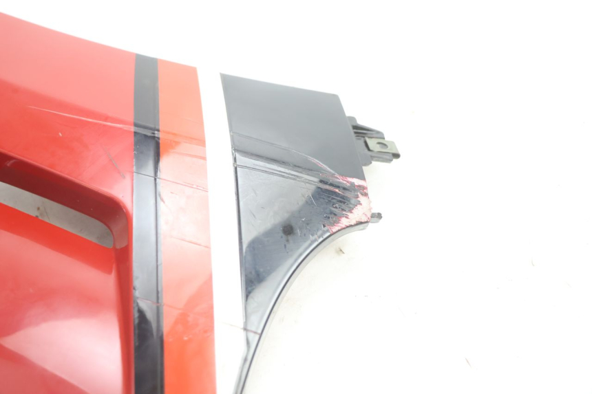 photo de FRONTVERKLEIDUNG LINKS VASTRO GP 2T 50 (2013 - 2017) - Oberflächenzustand und Material