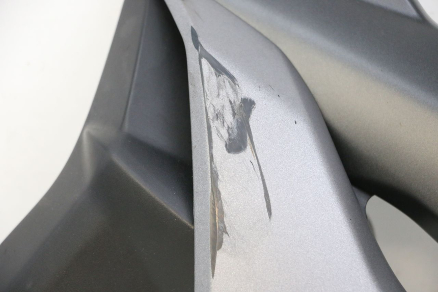 photo de FRONTVERKLEIDUNG LINKS SUZUKI GSR 750 (2011 - 2017) - Charakteristische Merkmale