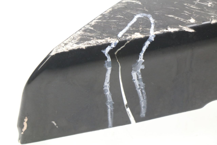 photo de FRONTVERKLEIDUNG LINKS SUZUKI GSX-R GSXR 750 (2011 - 2016) - Kennzeichnungen und Originalreferenzen