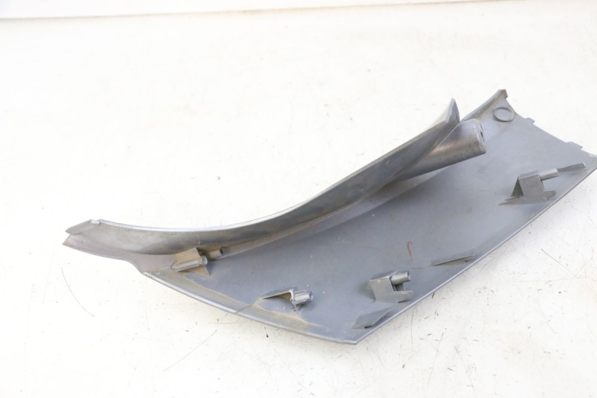 photo de FRONTVERKLEIDUNG LINKS SYM JOYMAX 125 (2010 - 2017) - Technische Nahaufnahme