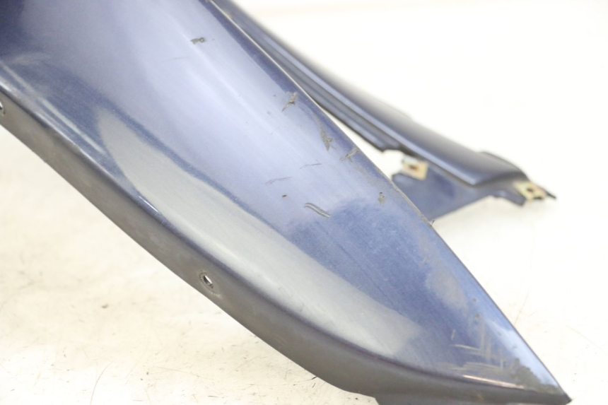 photo de FRONTVERKLEIDUNG LINKS RENAULT KOURANOS 125 (2001 - 2004) - Zoom auf Gebrauchszustand