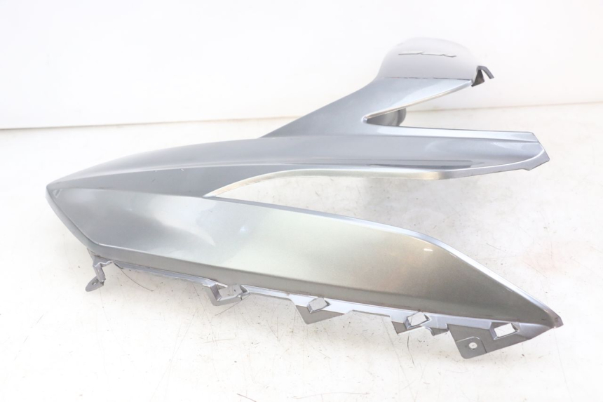 photo de FRONTVERKLEIDUNG LINKS KYMCO X-TOWN XTOWN 125 (2016 - 2021) - Fokus auf die Struktur