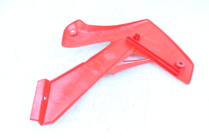 photo de FRONTVERKLEIDUNG LINKS RIEJU MRT 50 (2018 - 2021) - Detailansicht des Bauteils