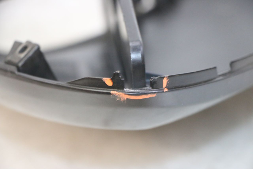 photo de FRONTVERKLEIDUNG LINKS HONDA NTV DEAUVILLE ABS 700 (2007 - 2016) - Zoom auf Gebrauchszustand