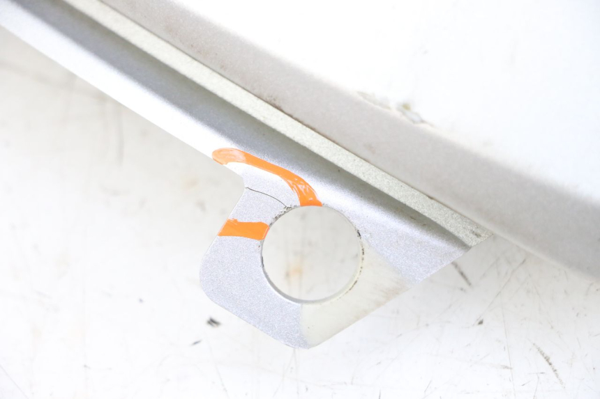 photo de FRONTVERKLEIDUNG LINKS PEUGEOT CITYSTAR 2T 50 (2018 - 2021) - Weitere Ansicht des Artikels