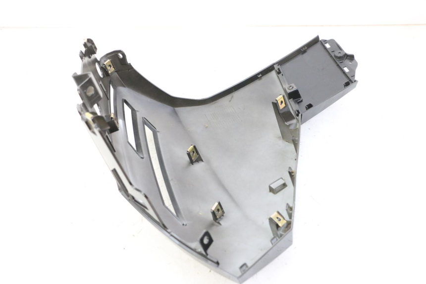 photo de FRONTVERKLEIDUNG LINKS PEUGEOT TWEET 4T 50 (2023 - 2025) - Zoom auf Gebrauchszustand