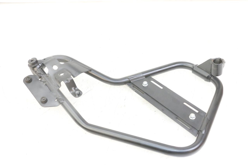 photo de FRONTVERKLEIDUNG LINKS ROYAL ENFIELD HYMALAYAN 410 (2016 - 2023) - Zoom auf Gebrauchszustand