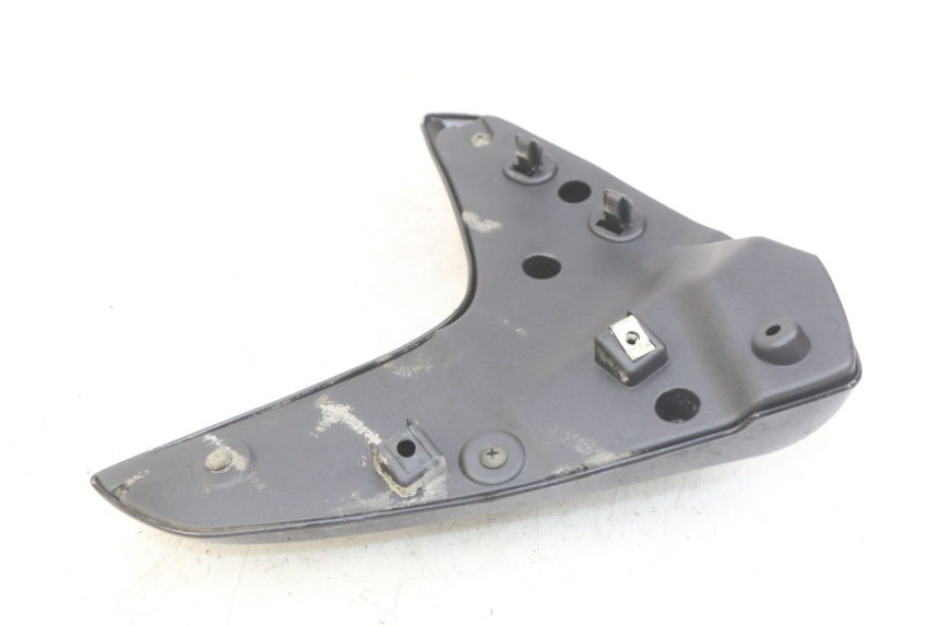 photo de LINKS VORDERES SEITENTEIL SYM WOLF SB 125 (2011 - 2018) - Zoom auf Gebrauchszustand