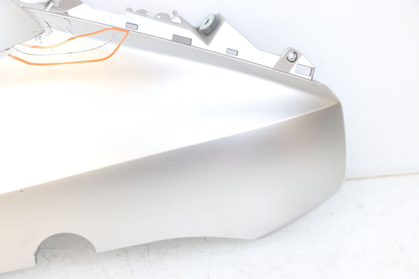 photo de LINKSSEITIGE VORDERE LINKE YAMAHA XMAX X-MAX ABS 125 (2017 - 2020) - Charakteristische Merkmale