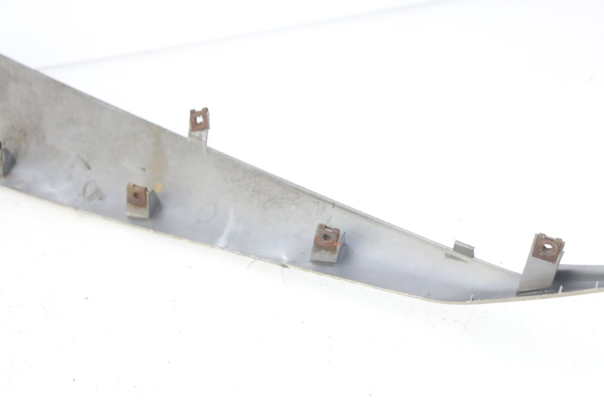 photo de LINKS VORDERES SEITENTEIL YAMAHA XMAX X-MAX 125 (2006 - 2009) - Alternative Perspektive