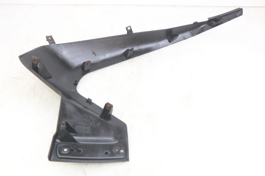 photo de LINKS VORDERES SEITENTEIL LINKS YAMAHA X-MAX XMAX 250 (2006 - 2009) - Zoom auf Gebrauchszustand