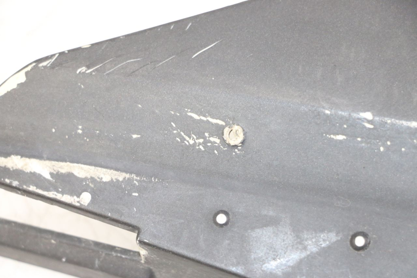 photo de FRONTVERKLEIDUNG LINKS YAMAHA X-MAX XMAX ABS 250 (2010 - 2014) - Details der Befestigungspunkte