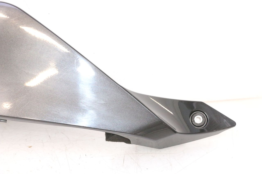 photo de FRONTVERKLEIDUNG LINKS YAMAHA YZF R6 600 (2008 - 2009) - Detailansicht des Bauteils