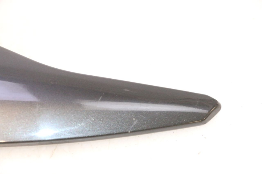 photo de FRONTVERKLEIDUNG LINKS YAMAHA YZF R6 600 (2008 - 2009) - Details der Befestigungspunkte
