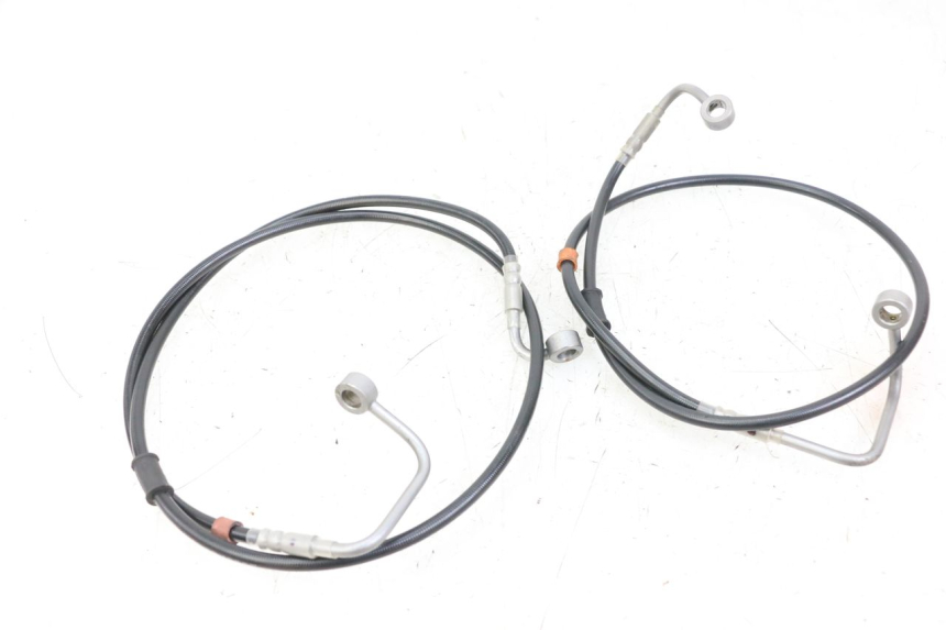 photo de HINTERER BREMSLEITUNG ROYAL ENFIELD CONTINENTAL GT 650 (2019 - 2024) - Detailansicht des Bauteils