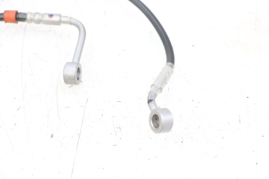 photo de HINTERER BREMSLEITUNG ROYAL ENFIELD SCRAM 411 (2022 - 2024) - Zoom auf Gebrauchszustand