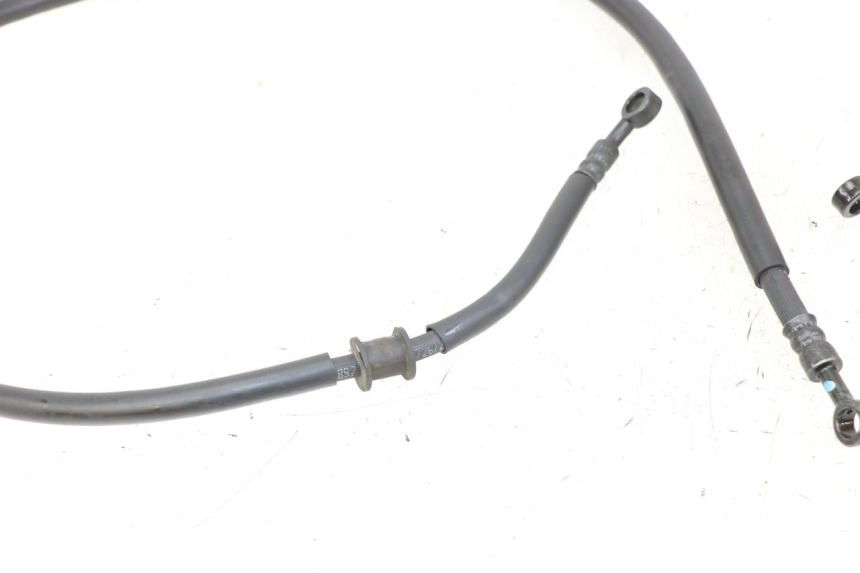 photo de VORDERER BREMSLEITUNG YAMAHA TRACER 7 700 (2020 - 2024) - Technische Nahaufnahme