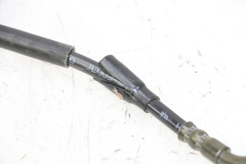 photo de VORDERER UND HINTERER BREMSLEITUNG APOLLO RFZ 125 - Details der Befestigungspunkte