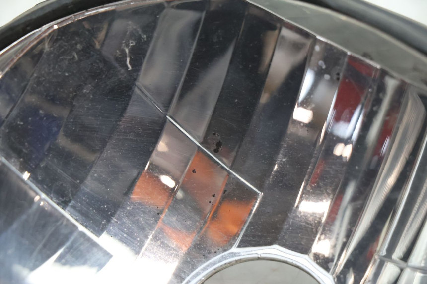 photo de LAMPENABDECKUNG PIAGGIO ZIP 2T 50 (2009 - 2019) - Alternative Perspektive