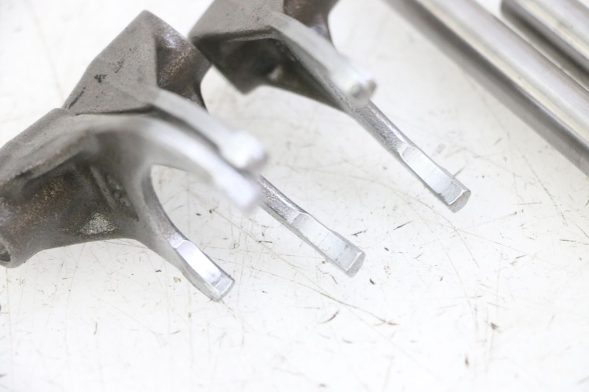 photo de SCHALTGABELN KAWASAKI KX F KXF 450 (2009 - 2011) - Detailansicht des Bauteils