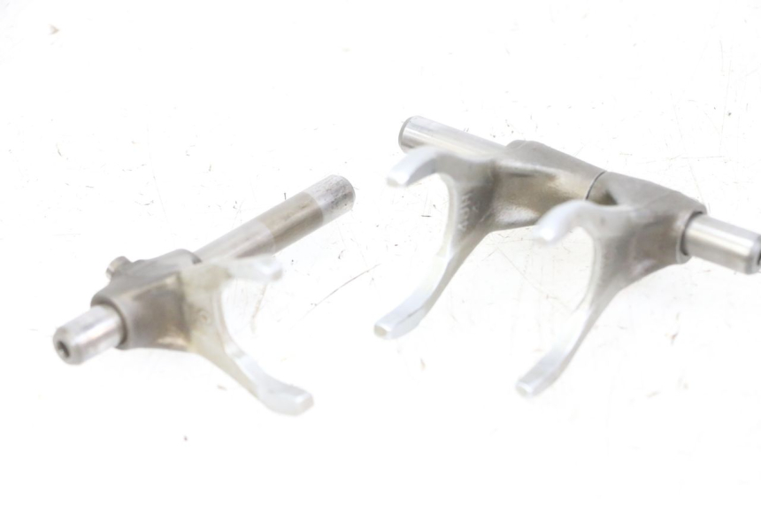 photo de SCHALTGABELN YAMAHA FZS FAZER 600 (2001 - 2003) - Hauptansicht