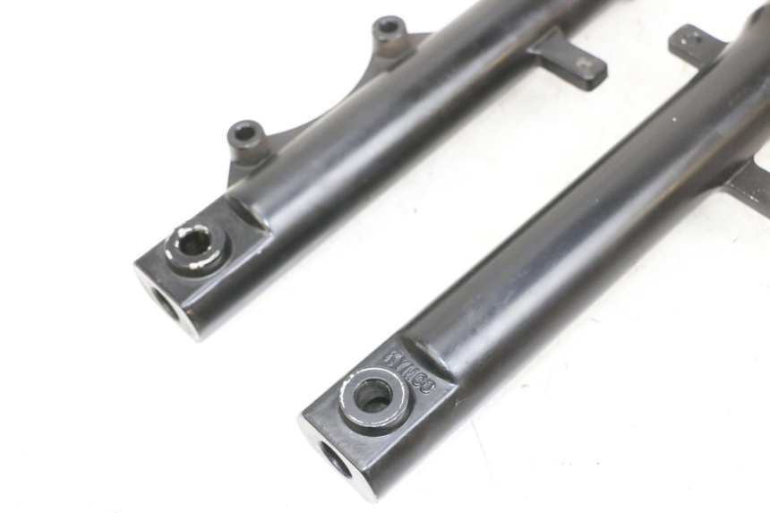 photo de STANDROHR KYMCO AGILITY 16+ 4T 50 (2018 - 2023) - Gesamtansicht des Produkts