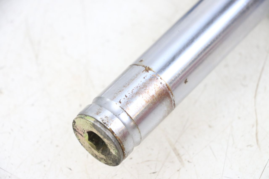 photo de GABELROHR KYMCO AGILITY 4T 50 (2018 - 2022) - Oberflächenzustand und Material