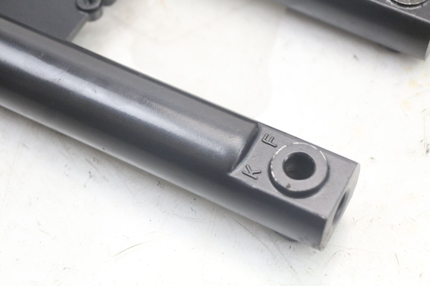 photo de GABELROHR KYMCO AGILITY 4T 50 (2018 - 2022) - Alternativer Blickwinkel