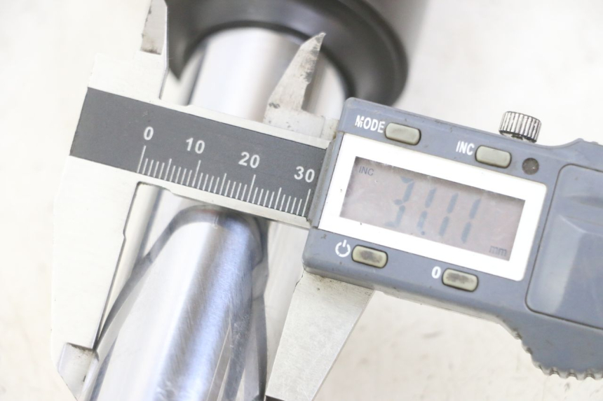 photo de Gabelrohr KYMCO AGILITY 4T 50 (2005 - 2018) - Detailansicht des Bauteils