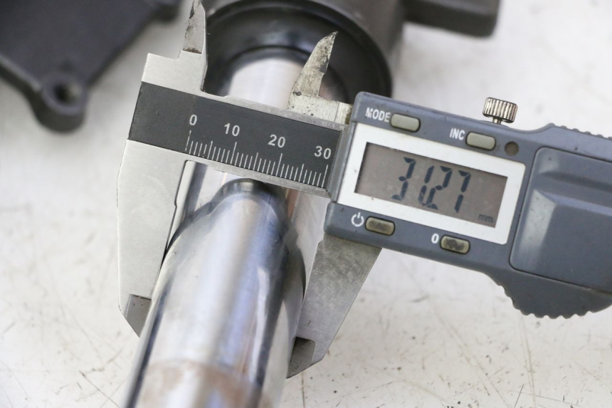 photo de Gabelrohr KYMCO AGILITY 4T 50 (2005 - 2018) - Detailansicht des Bauteils