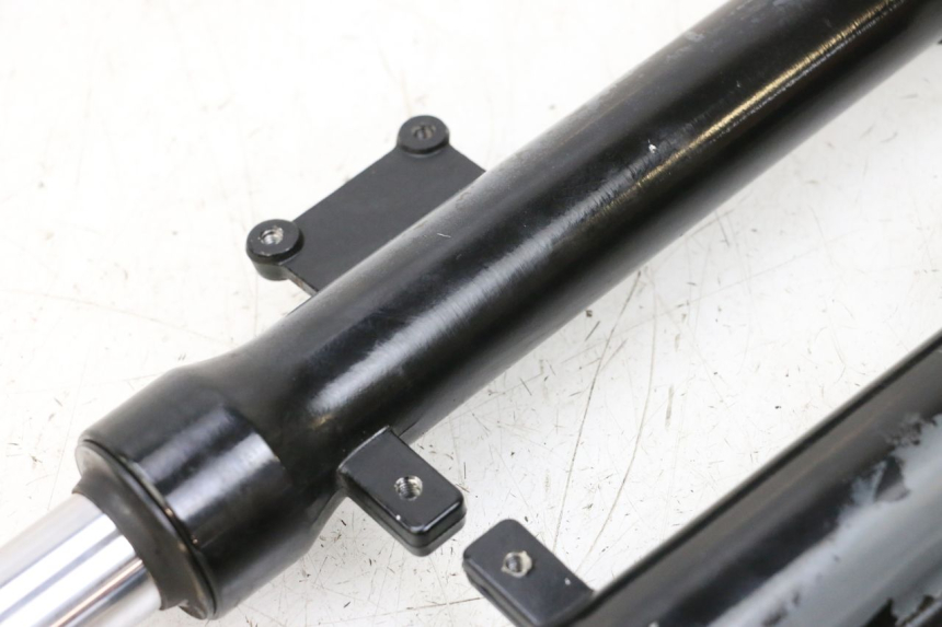 photo de GABELROHR KYMCO AGILITY 4T 50 (2018 - 2022) - Kennzeichnungen und Originalreferenzen