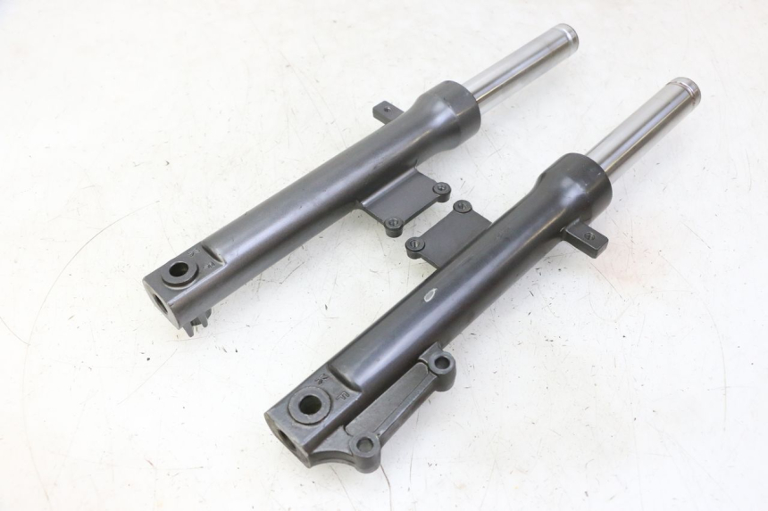 photo de STANDROHR KYMCO AGILITY NAKED RENOUVO 2T 50 (2011 - 2018) - Hauptansicht