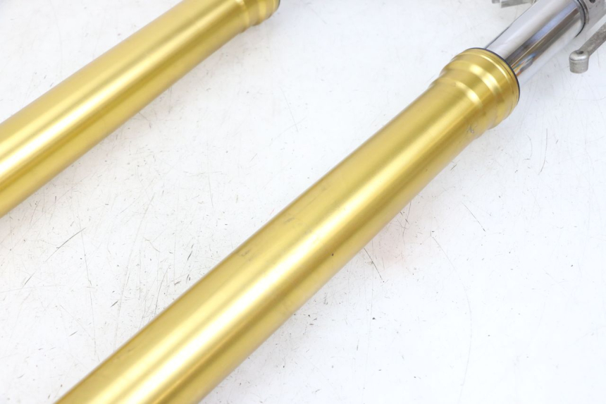 photo de STANDROHR BMW S RR ABS S1000RR 1000 (2015 - 2018) - Fokus auf die Struktur