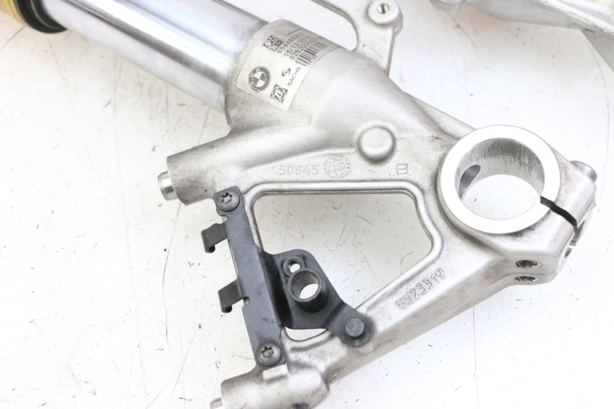 photo de STANDROHR BMW S RR ABS S1000RR 1000 (2015 - 2018) - Kennzeichnungen und Originalreferenzen