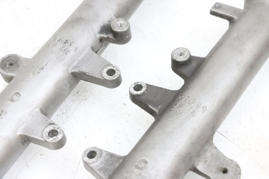 photo de STANDROHR SUZUKI BURGMAN EXECUTIVE ABS 650 (2006 - 2012) - Kennzeichnungen und Originalreferenzen