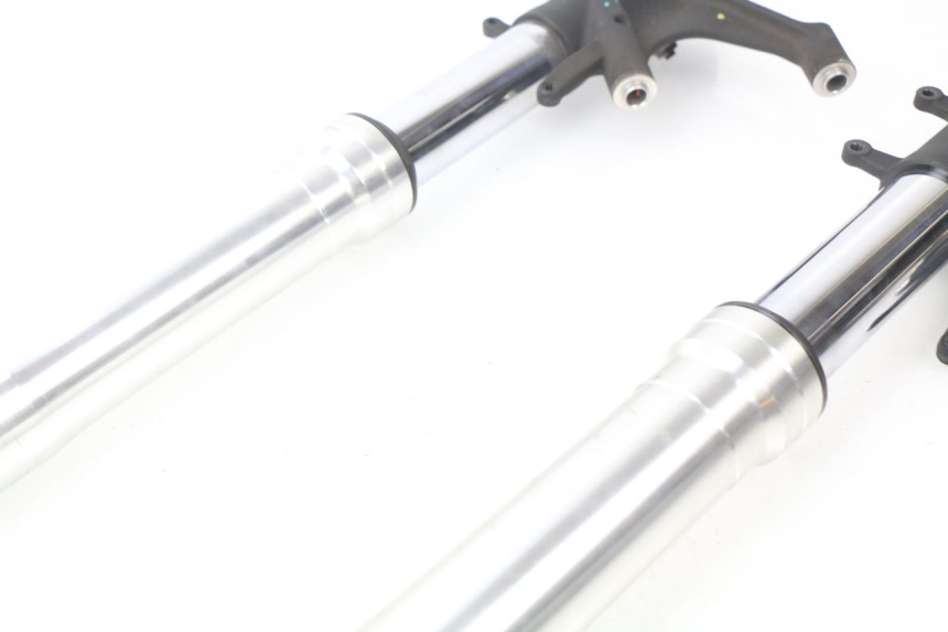 photo de STANDROHR HONDA CBR RR FIREBLADE 1000 (2006 - 2007) - Weitere Ansicht des Artikels