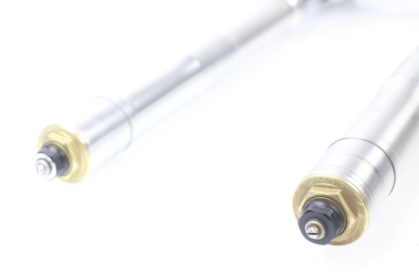 photo de STANDROHR HONDA CBR RR FIREBLADE 1000 (2006 - 2007) - Ergänzendes Produktfoto