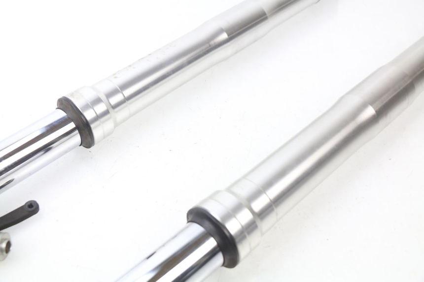 photo de STANDROHR HONDA CBR RR FIREBLADE 1000 (2006 - 2007) - Detaillierte Sichtprüfung