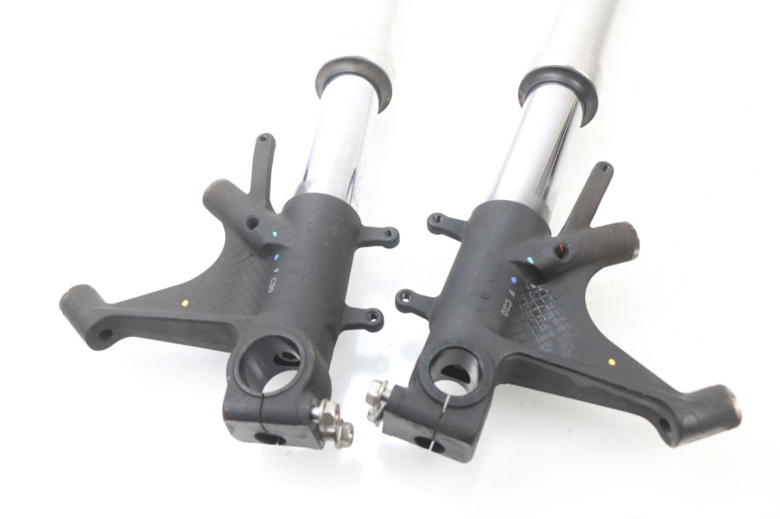 photo de STANDROHR HONDA CBR RR FIREBLADE 1000 (2006 - 2007) - Gesamtansicht des Produkts