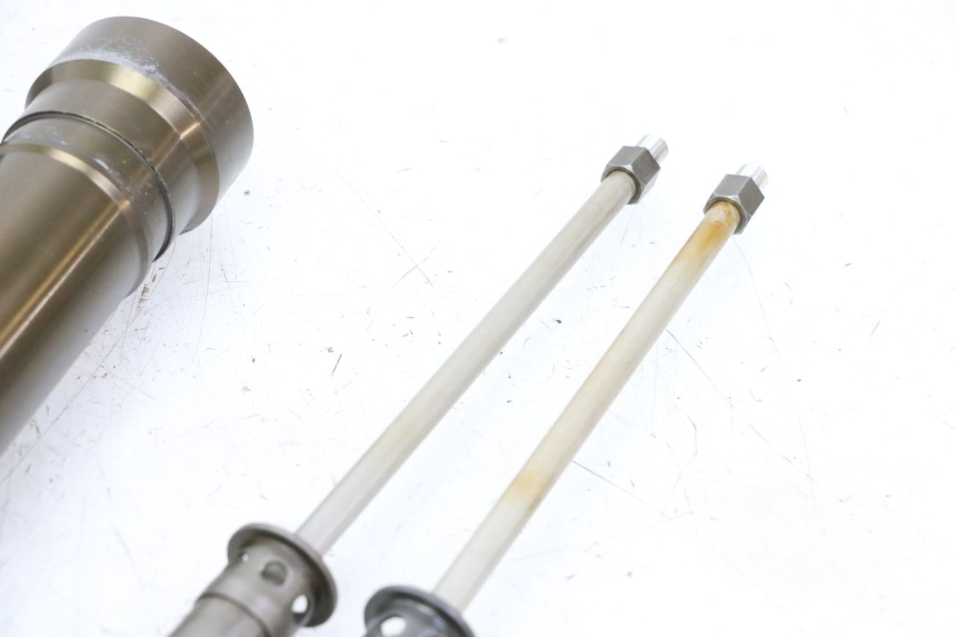 photo de STANDROHR HONDA CBR RR FIREBLADE 900 (1992 - 1994) - Ergänzendes Produktfoto