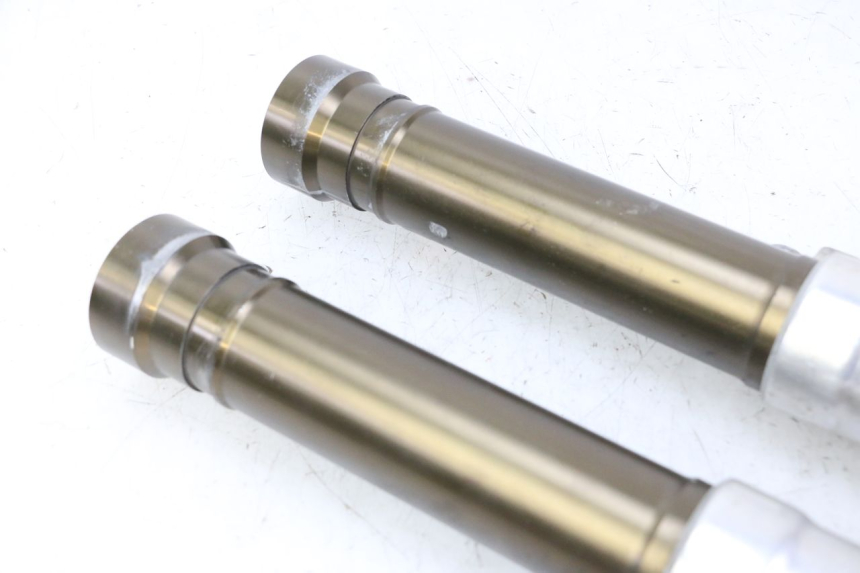 photo de STANDROHR HONDA CBR RR FIREBLADE 900 (1992 - 1994) - Geprüftes Gebrauchtteil