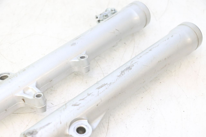 photo de STANDROHR HONDA CRF CR-F 125 (2020 - 2021) - Kennzeichnungen und Originalreferenzen