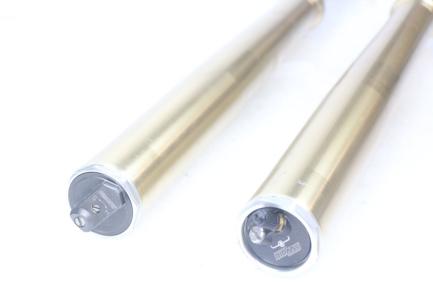 photo de GABELROHR HONDA CRF 250 (2013 - 2016) - Zoom auf Komponenten