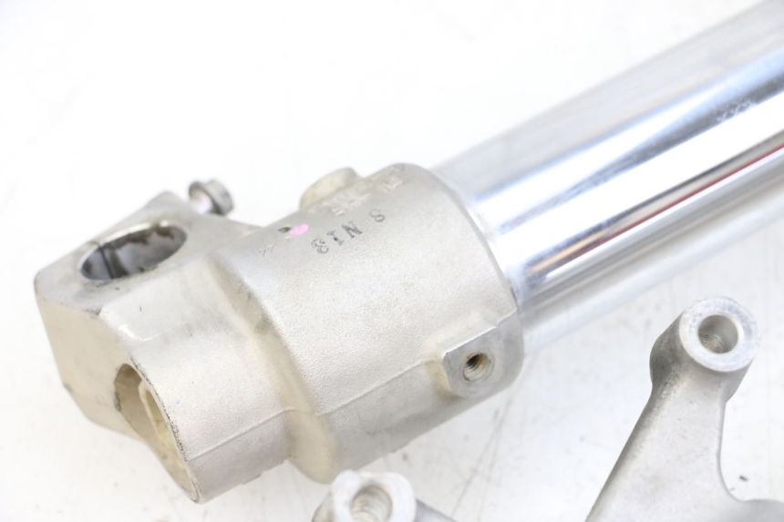 photo de STANDROHR HONDA CRF R 250 (2020 - 2021) - Weitere Ansicht des Artikels